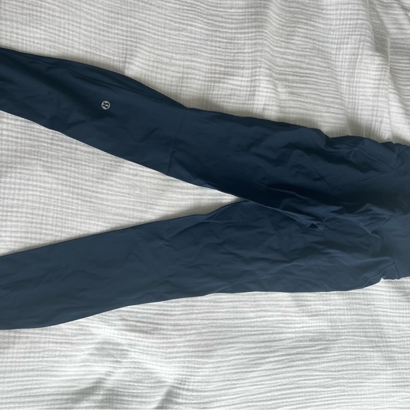 Base Pace High Rise! Navy blue 25” - Picture 3 of 4